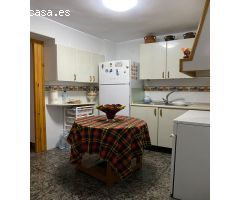 CASA EN VENTA DE DOS PLANTAS EN YESTE