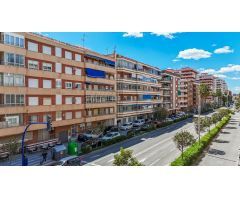 Apartamento en Venta en Torrevieja, Alicante