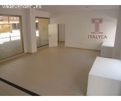 Local comercial en calle Pedro Santos Gómez