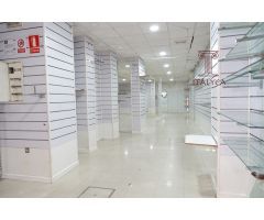 Local comercial en calle Feria