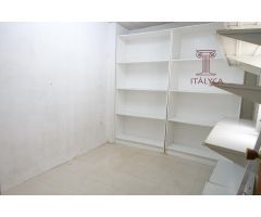 Local comercial en calle Feria