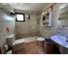SE VENDE CHALET EN VILLAVERDE