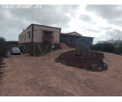 Majestuosa villa con vistas espectaculares