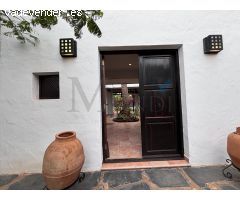 MARAVILLOSA VILLA DE LUJO EN VILLAVERDE
