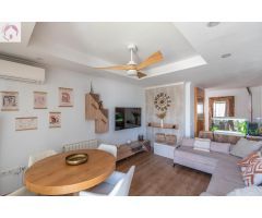 ÁTICO DÚPLEX DE ENSUEÑO CON TERRAZA Y VISTAS A SIERRA NEVADA