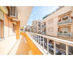 AMPLIO PISO DE 4 HABITACIONES EN ZONA FONERS
