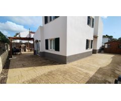Chalet con piscina propia y licencia turística