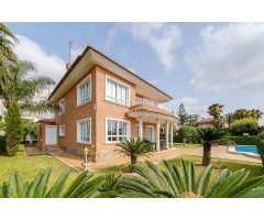 Chalet en Venta en Torrevieja, Alicante