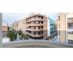 Apartamento en Venta en Torrevieja, Alicante