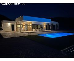 Villa en Venta en San Vicente del Raspeig, Alicante