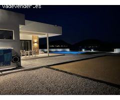 Villa en Venta en San Vicente del Raspeig, Alicante