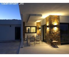 Villa en Venta en San Vicente del Raspeig, Alicante