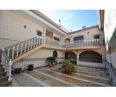Casa en Venta en Algueña, Alicante
