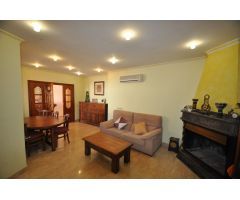 Casa en Venta en Algueña, Alicante