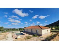 Villa en Venta en Monovar - Monover, Alicante