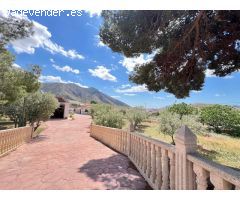 Casa de campo en Venta en Algueña, Alicante