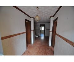 Casa en Venta en Salinas de Añana, Alicante