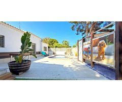 Chalet en Venta en Orihuela Costa, Alicante