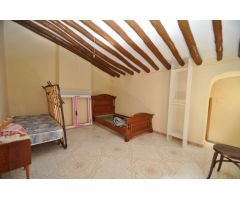 Casa en Venta en Pinoso, Alicante