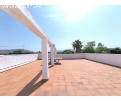 Villa en Venta en Huertas de Villena, Alicante