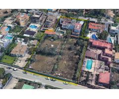 Enorme villa con terreno en la playa de la Zenia