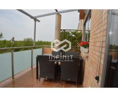 ¡Vivir como en un resort en Valdeluz! Piso con terraza y urbanización de ensueño...