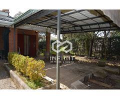 Espacio, Luz y Naturaleza – Chalet en Parcela de 1000?m² ¡Pídenos cita y te sorprenderá!