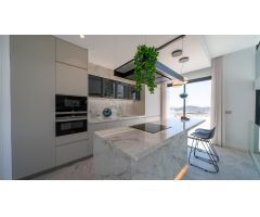 VILLAS DE LUJO DE OBRA NUEVA EN FINESTRAT CON VISTAS AL MAR