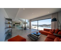VILLAS DE LUJO DE OBRA NUEVA EN FINESTRAT CON VISTAS AL MAR