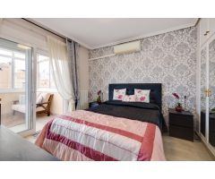 Chalet Independiente de 3 Dormitorios con Jardín Orientado al Sur y Piscina Comunitaria en Villacost