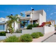 En Venta Villa Independiente seminueva, Ciudad Quesada Rojales - Alicante