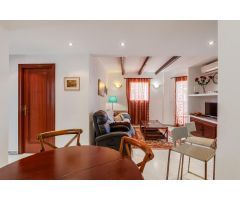 APARTAMENTO (93 m², 5ª PLANTA) CON AMPLIA TERRAZA DE 17 m², PISCINA Y ZONA VERDE.