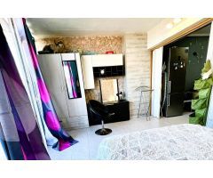 Acogedor ático céntrico (45 m² - 5ª planta) con balcón, piscina y ¡a sólo 1.400 m de Playa del Cura!