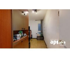 PISO A REFORMAR DE 4HAB CON PARKING!!!