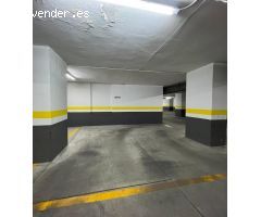 ALQUILER DE AMPLIO GARAJE EN EL CENTRO