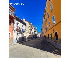 PISO EN VENTA EN PLENO CENTRO DE CUENCA PARA ENTRAR A VIVIR
