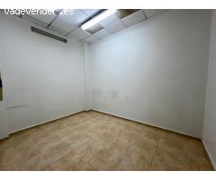 Local comercial en alquiler en Beniel – 160 m², visible y con doble acceso