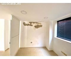 Joya Comercial a unos pasos de la ermita y a 50 metros de la costa!!! ?