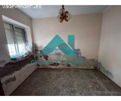 SE VENDE CASA EN ZONA LLOPIS IBORRA