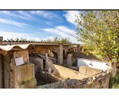 Masía en Palma de Mallorca de 1000 m² – Terreno de 34,000 m² con Inmenso Potencial