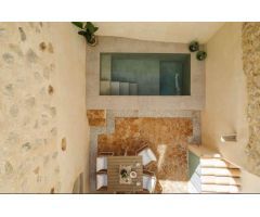 Casa de pueblo con piscina en Alaro