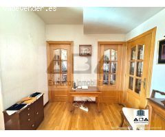 ESTUPENDO PISO EN ULTIMA PLANTA JUNTO AL PASEO DE LA CASTELLANA CON VISTAS ESPECTACULARES