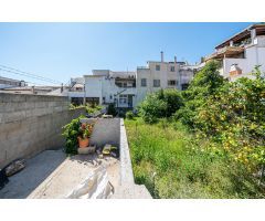Solar urbano en Capdepera con posibilidad de construir una o dos viviendas