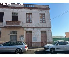CASA CON TERRENO