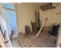 CASA CON TERRENO