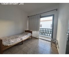 Oportunidad en La Jaca - Arico: Ideal para familias o inversio?n vacacional