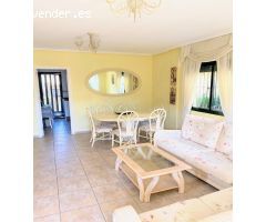 Chalet independiente con piscina privada en PAU 26