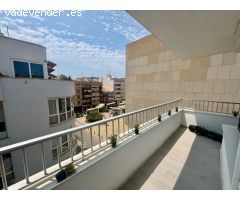 Céntrico apartamento reformado a 100m del mar