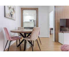 Piso Completamente Reformado De 3 Habitaciones Con Vistas Al Mar