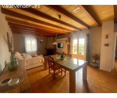 Chatel con piscina a la venta en Santa María del Camí